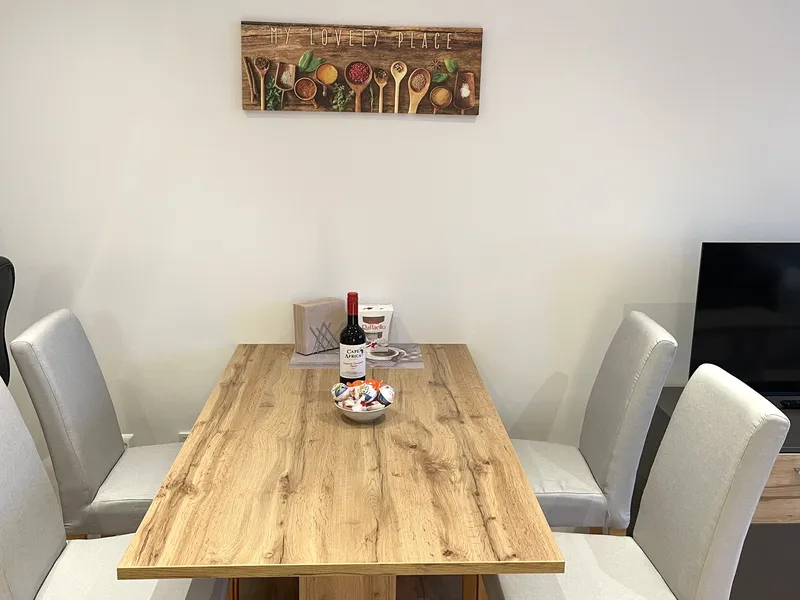 Wohnung 1 Graz Essbereich